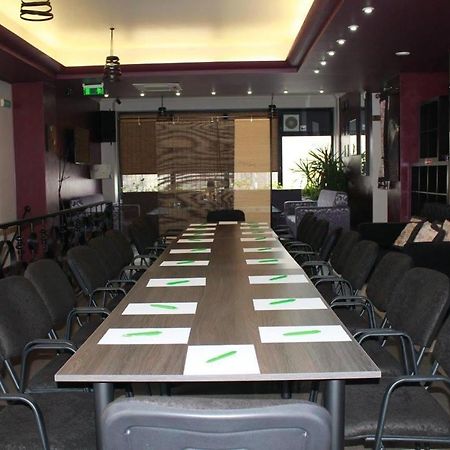 Pensiunea Rix Rooms Focşani المظهر الخارجي الصورة