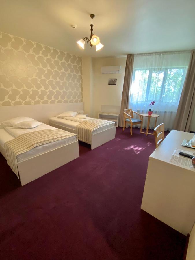 Pensiunea Rix Rooms Focşani المظهر الخارجي الصورة