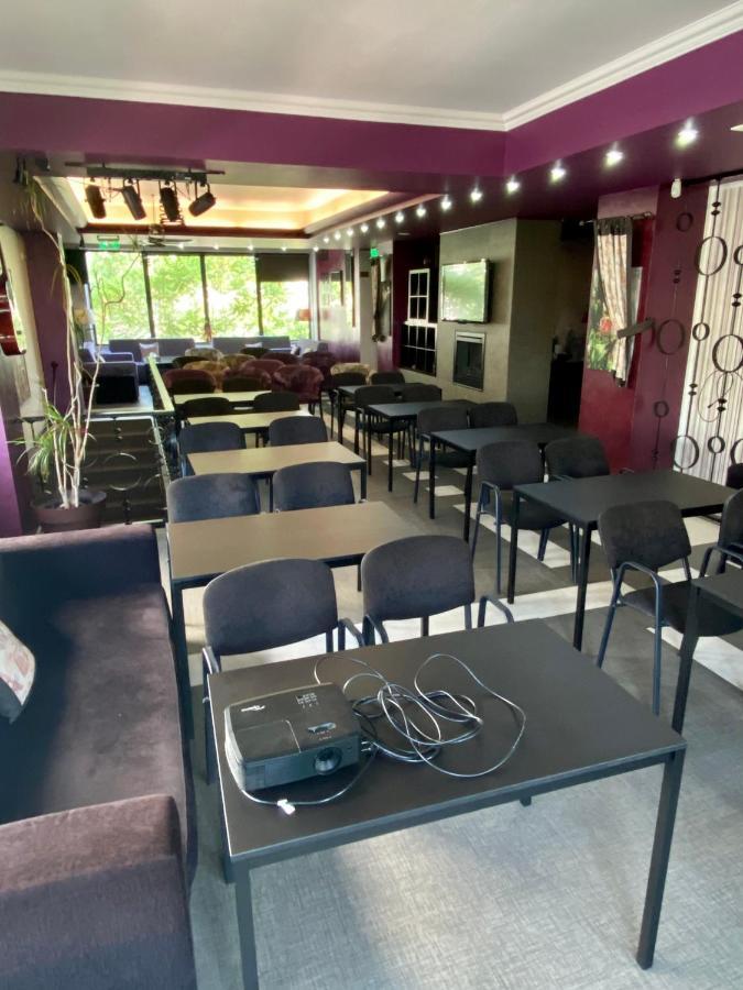 Pensiunea Rix Rooms Focşani المظهر الخارجي الصورة