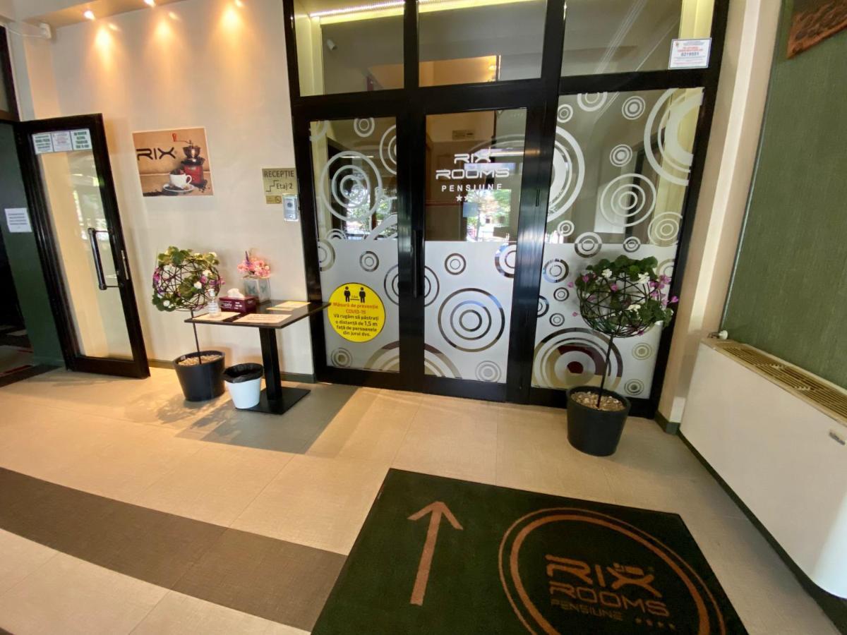 Pensiunea Rix Rooms Focşani المظهر الخارجي الصورة