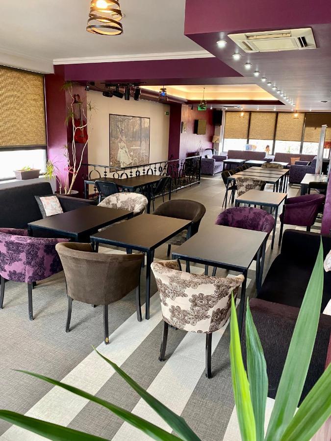 Pensiunea Rix Rooms Focşani المظهر الخارجي الصورة